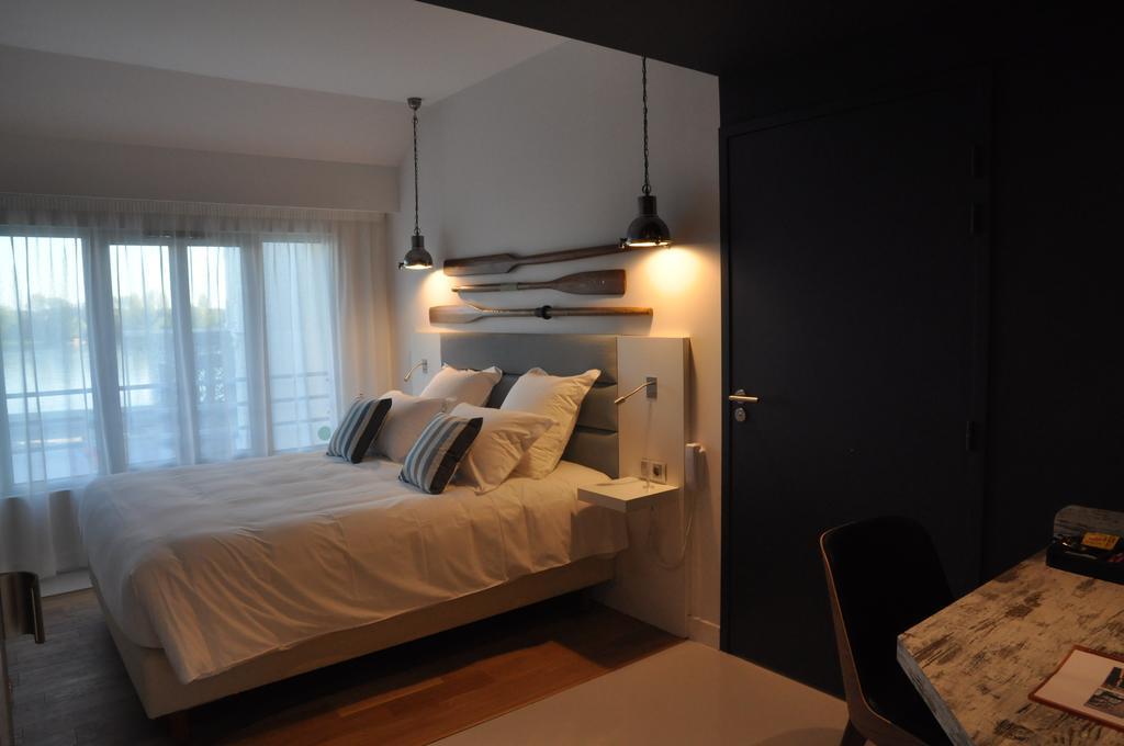 Les 3 Lieux Hotel Les Ponts-de-Cé Eksteriør billede