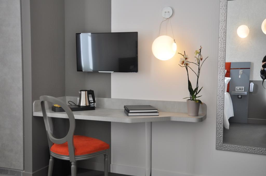 Les 3 Lieux Hotel Les Ponts-de-Cé Eksteriør billede