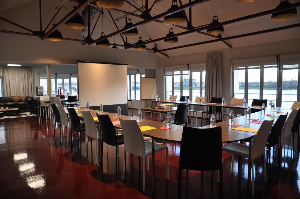 Les 3 Lieux Hotel Les Ponts-de-Cé Eksteriør billede