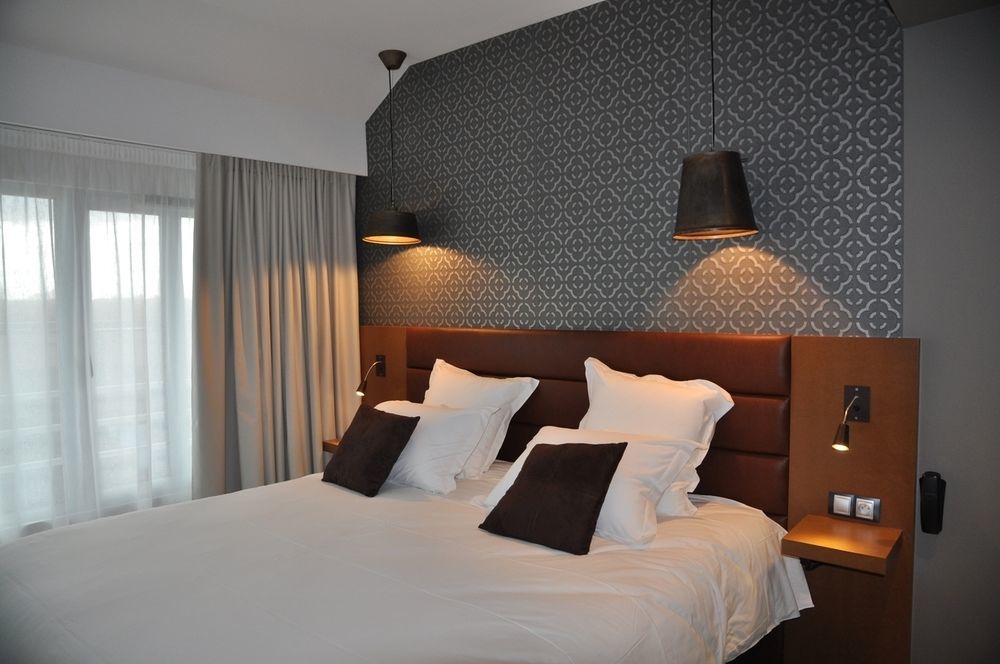 Les 3 Lieux Hotel Les Ponts-de-Cé Eksteriør billede