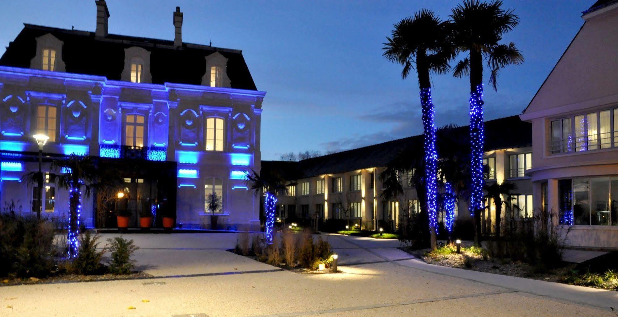 Les 3 Lieux Hotel Les Ponts-de-Cé Eksteriør billede
