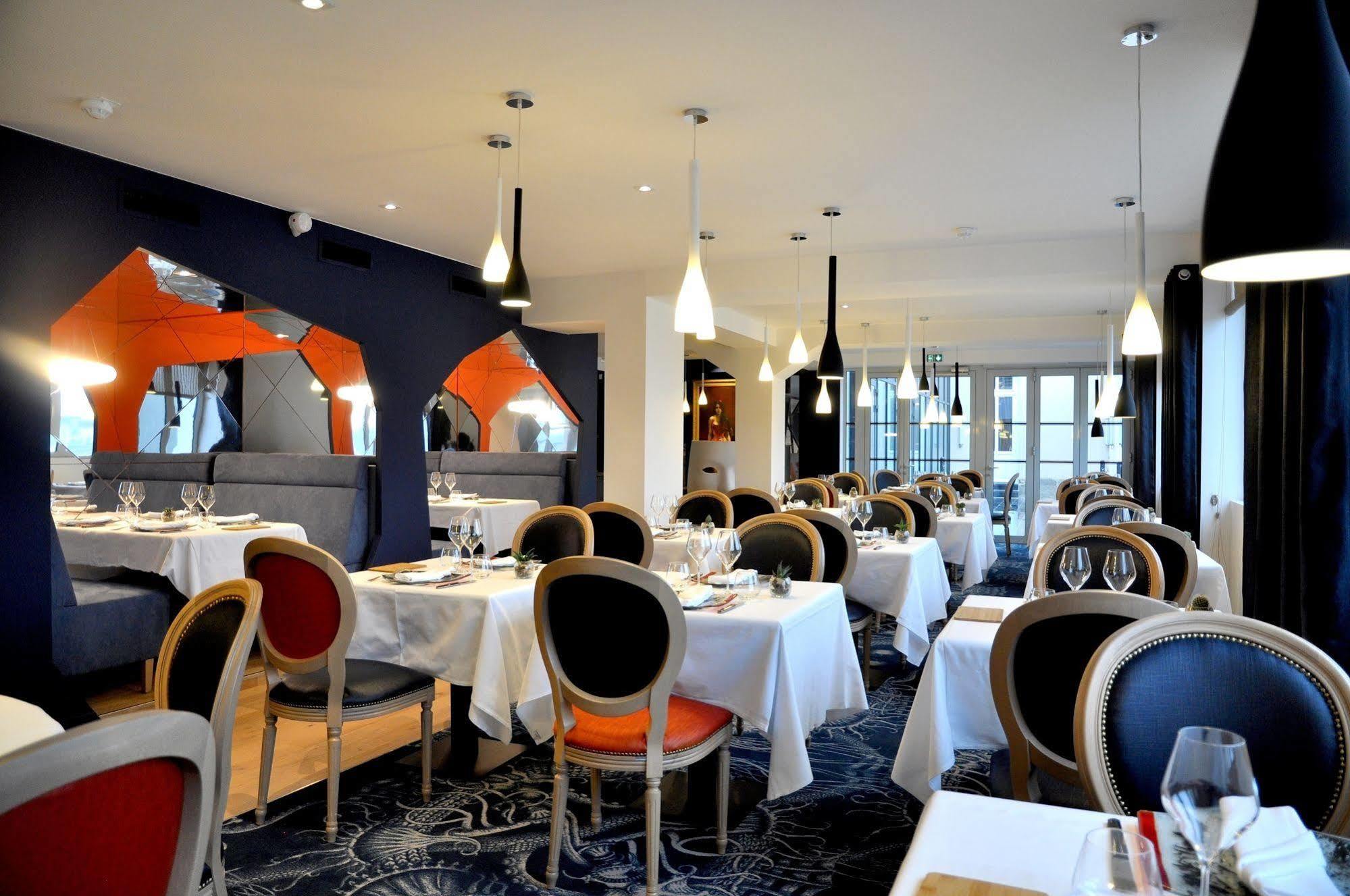 Les 3 Lieux Hotel Les Ponts-de-Cé Eksteriør billede