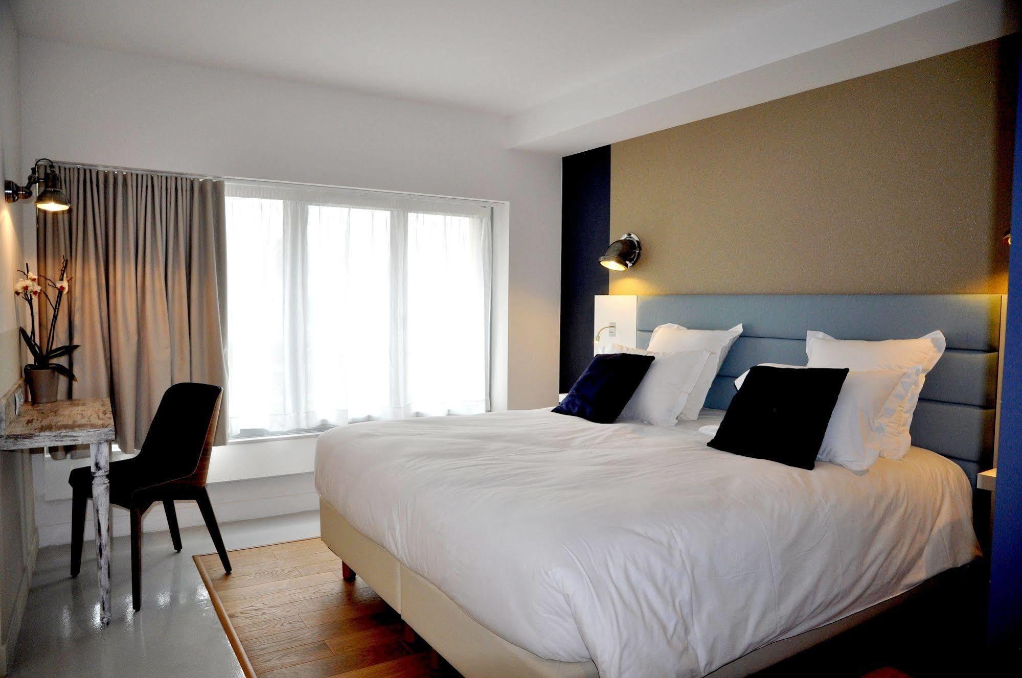 Les 3 Lieux Hotel Les Ponts-de-Cé Eksteriør billede